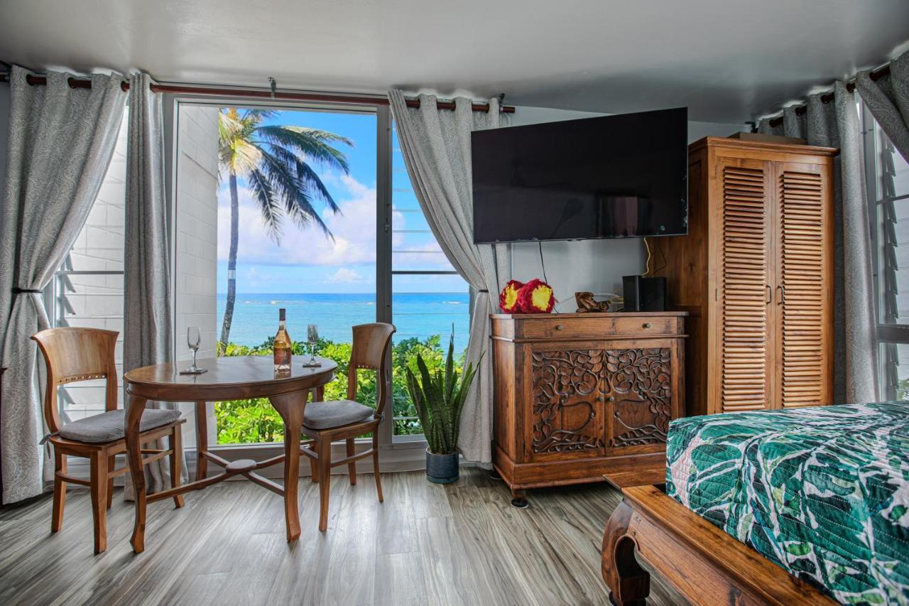 Breezy Beachfront Bali-Style Haven 180 Degree Oceanview Hau'ula Exteriér fotografie