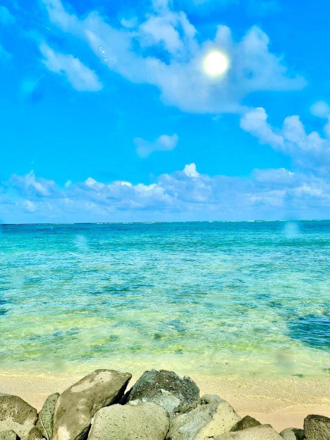 Breezy Beachfront Bali-Style Haven 180 Degree Oceanview Hau'ula Exteriér fotografie
